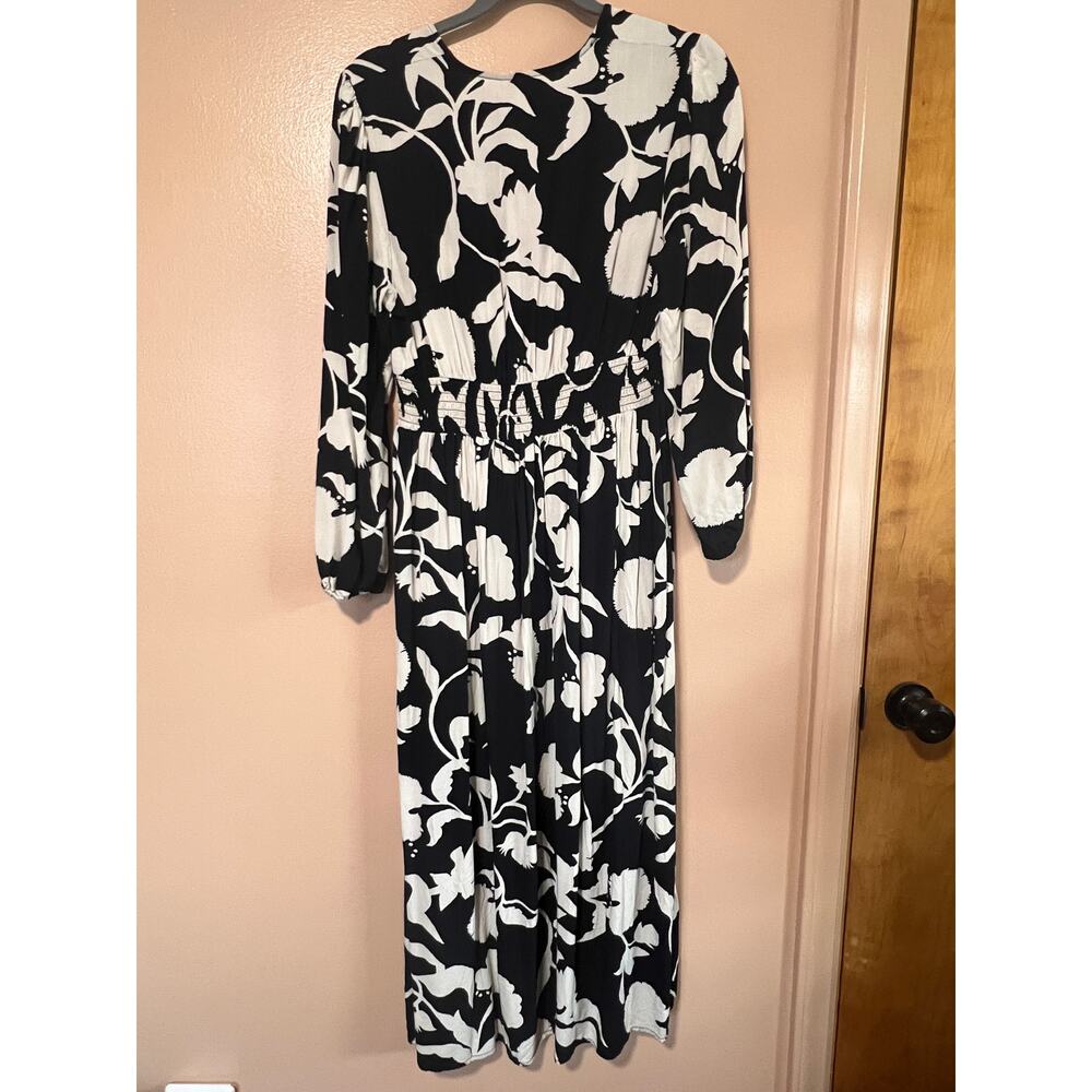 Knox Rose Black White Floral Maxi Dress Size S Smocked Waist Long Sleeve EUC
